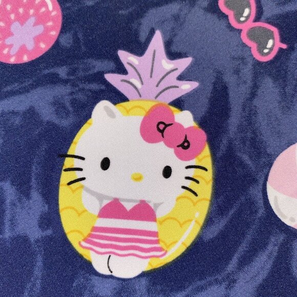 Hello Kitty by Sanrio Ladies Scrub Top Shirt Summer Beach Pool Theme Size Small - Picture 9 of 15